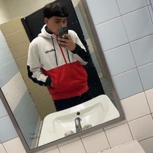 Meet your Posher, Junior